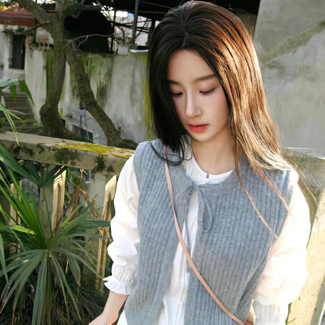 重生后，渣男前夫又急又气